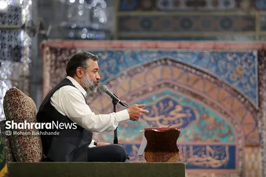 مراسم مناجات شب‌های ماه مبارک رمضان در حرم مطهر رضوی