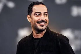 واکنش &laquo;نوید محمدزاده&raquo; به شباهتش با مردی قاجاری + عکس