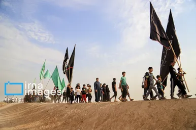 عکس‌هایی از استقبال اهالی خلیفه حیدر از زائران کربلا