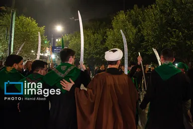گزارش تصویری | مراسم عزاداری مشق شمشیر