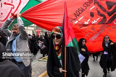 راهپیمایی انزجار مردم مشهد از جنایات رژیم صهیونیستی در لبنان و فلسطین