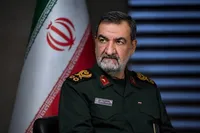 محسن رضایی: تا شروط ایران عملی نشود تنگه هرمز باز نخواهد شد | کشورهای منطقه وارد ماجراجویی آمریکا نشوند