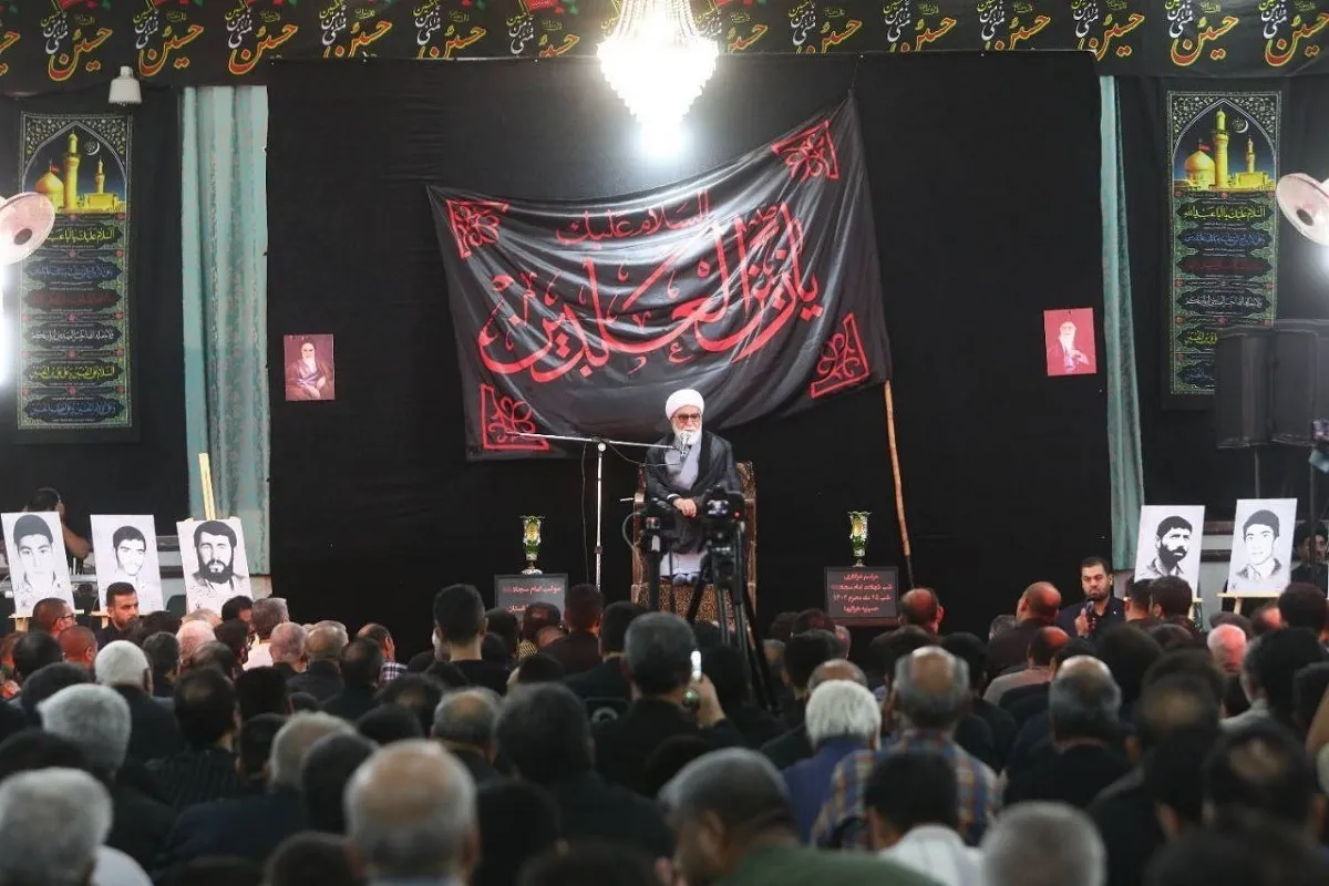 حضور تولیت آستان قدس رضوی در مراسم عزاداری افغانستانی‌های مقیم مشهد در روز شهادت امام سجاد (ع)