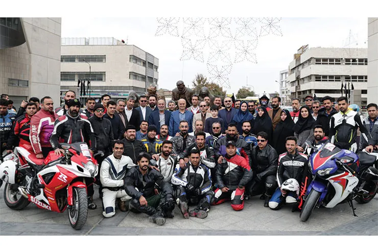 کاروان موتور سواران مشهدی در راه کربلا