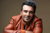 بغض عجیب یوسف تیموری | آقای بازیگر طلب حلالیت کرد + فیلم