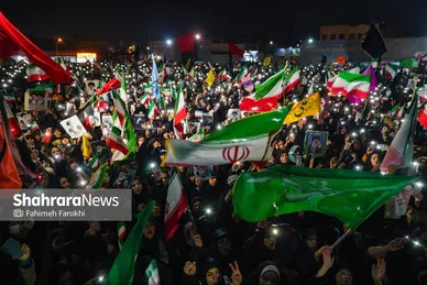 گزارش تصویری | خونخواهی رهبر شهید در میدان فجر مشهد