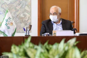 رییس شورای اسلامی شهر مشهد تاکید کرد: شورا بی&zwnj;نیاز از کار کارشناسی نیست