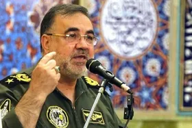 مشاور فرمانده کل ارتش: لحظه&zwnj;ای در مسیر پاسداری از ایران، درنگ نخواهیم کرد