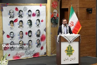 گزارش تصویری | بدرقه پیکر شهید گمنام دفاع مقدس در همایش سالیانه بسیجیان در مشهد