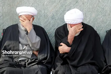 گزارش تصویری | عزاداری شهادت رهبر معظم انقلاب اسلامی، در حرم امام‌رضا (ع) - ۲