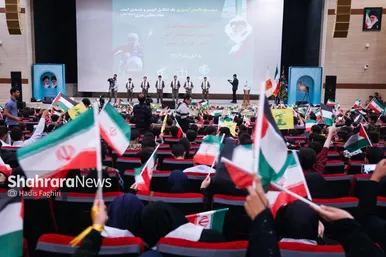 گزارش تصویری | مراسم تحلیف فرماندهان بسیج دانش آموزی در مشهد
