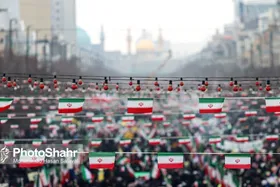 ویدئو| نخستین مصاحبه با گوینده شعار جنجالی | صل علی سه ترکه؛ چشما ترامپ بترکه