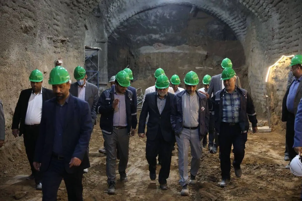 شهردار مشهد مقدس مطرح کرد: اتمام ۸۰ درصد حفاری خط سه قطار شهری | بهره‌برداری از بیش از ۱۵ کلان‌پروژه در ایام جنگ + فیلم