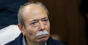 علی نصیریان: بغضم اجازه نمی&zwnj;دهد سخن بگویم