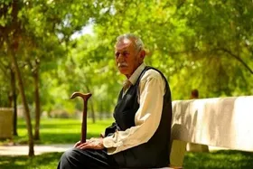 معوقات افزایش ۳۸ درصدی حقوق &laquo;بازنشستگان تامین اجتماعی&raquo; چه زمانی پرداخت می&zwnj;شود؟ (۲۰ شهریورماه ۱۴۰۱)