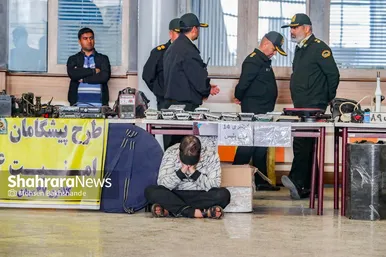 نمایشگاه کشفیات پلیس در طرح 