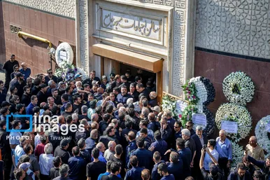 گزارش تصویری | مراسم یادبود زنده یاد «اکبر عبدی»
