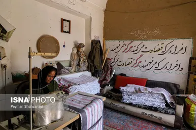 ایران زیباست | خورجین‌بافی؛ هنر دستان اهالی کویر