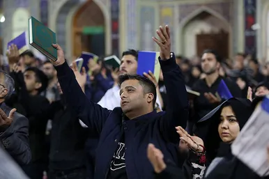 مراسم احیاء شب 21 ماه رمضان در حرم مطهر رضوی