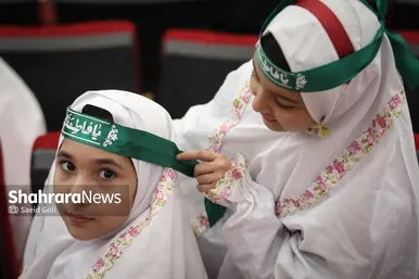 مراسم اختتامیه عهد کودکان دبستانی با حاج قاسم سلیمانی