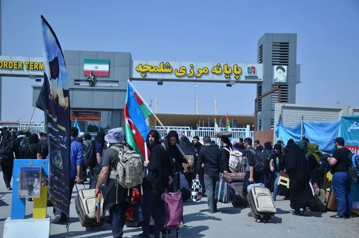 عزیمت ۲۵ هزار زائر از مرز شلمچه به عتبات عالیات
