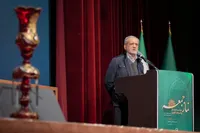 رئیس جمهور: مقابله با راهبردهای دشمن نیازمند وحدت، تعامل با همسایگان و تکیه برمردم است