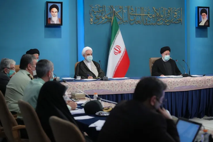 بررسی تهدید‌ات مهندسی‌شده حوزه سلامت‌اجتماعی در شورای انقلاب فرهنگی| اولویت در اجرای مقررات حجاب و عفاف با کارکنان دولت