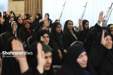 گزارش تصویری | آیین افتتاحیه فصل هم‌عهدی «اعزام زائر اولی‌ها به زیارت به مشهد مقدس»