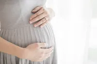 برنامه مراقبتی برای بارداری و ۹ ماه چشم انتظاری| احتیاط! این، بارشیشه است