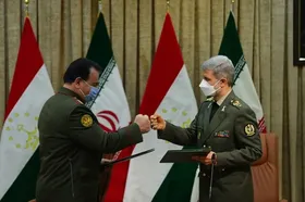 وزرای دفاع ایران و تاجیکستان تفاهم&zwnj;نامه همکاری امضا کردند