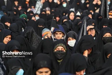 تشییع پیکر مطهر ۱۰ شهید گمنام در مشهد