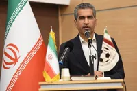 کامرانی فر به‌زودی عمل می‌شود