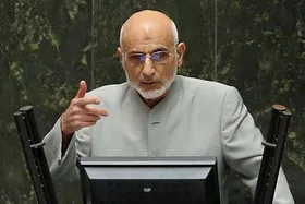 مجمع تشخیص مصلحت با طرح واردات خودرو مجلس مخالفت کرد