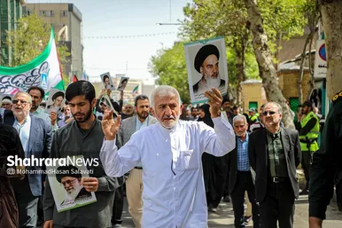 راهپیمایی ضدصهیونیستی نمازگزاران مشهدی و حمایت از عملیات وعده صادق سپاه
