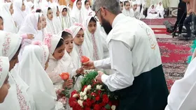 برگزاری مراسم جشن تکلیف ۷۰۰ دانش&zwnj;آموز مشهدی در حرم امام&zwnj;رضا(ع) (۱۱ بهمن ۱۴۰۳)