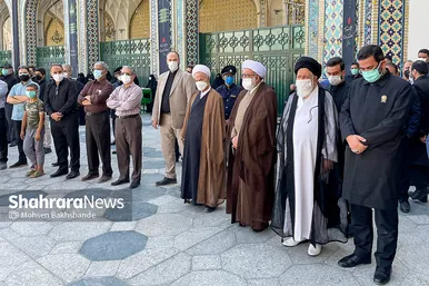 تشییع پیکر مرحوم حیدر رحیم‌پور ازغدی در حرم امام رضا (ع)