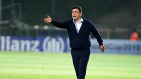 راز غیبت قلعه&zwnj;نویی در مصاف استقلال و سپاهان!