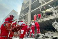 اعلام جزئیات حملات دشمن به مناطق غیرنظامی‌کشور در ۲۴ ساعت گذشته (۱۴ فروردین ۱۴۰۵) | تخریب زیرساخت‌ها از پل جاده چالوس تا انبار امدادی هلال‌احمر