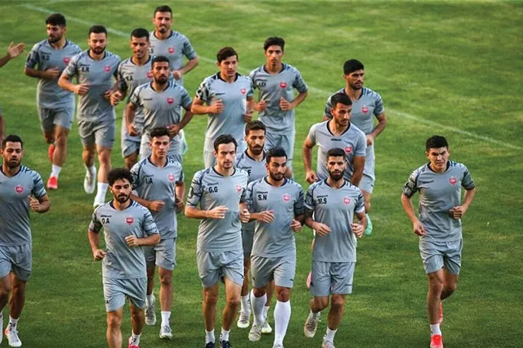 گران‌ترین بازیکن پرسپولیس در نقل و انتقالات ۱۴ میلیارد تومان آب خورد