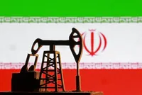 رویترز: جنگ ایران و آمریکا بازار جهانی انرژی را تهدید می‌کند