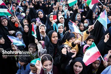 اجتماع مردمی عاشقان مبارزه با اسرائیل در مشهد