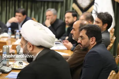 جلسه قرارگاه مرکزی خدمت رسانی به زائرین حرم مطهر رضوی