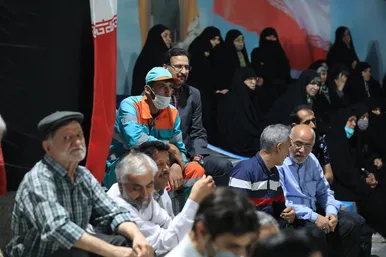 مراسم چله دعای عهد در جوار مزار شهدای گمنام