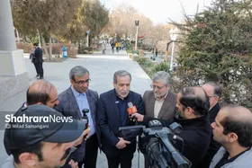 ویدئو | عراقچی در گفت&zwnj;وگو با شهرآرانیوز: مشهد می&zwnj;تواند مرکزیت اجلاس اکو باشد | اجلاس وزرای راه اکو در مشهد برگزار خواهد شد