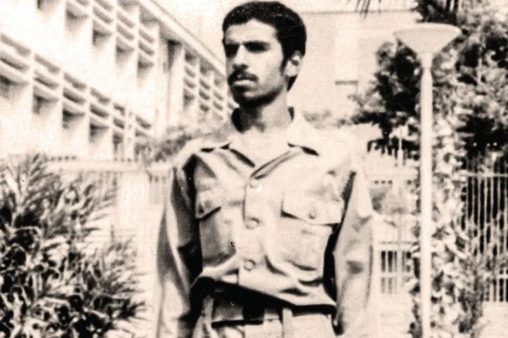 بی‌خبر رفت جبهه...