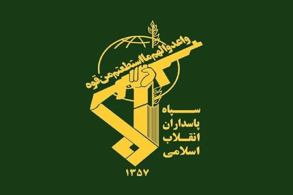 انهدام هواگرد دشمن در آسمان قزوین توسط پدافند سپاه