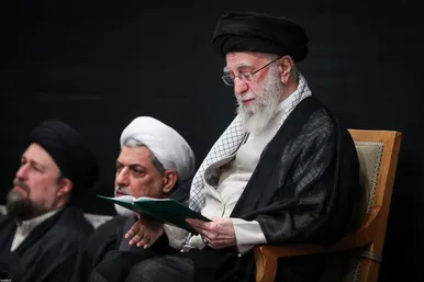 گزارش تصویری | مراسم بزرگداشت شهدای جنگ تحمیلی اخیر با حضور رهبر انقلاب اسلامی