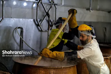پخت شله مشهدی در مشهد