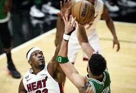 هیجان از جنس NBA | برنده و بازنده در یک ثانیه جابه&zwnj;جا شدند+ فیلم