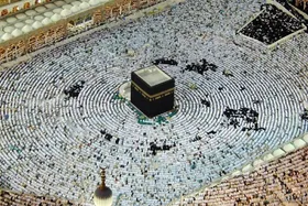 تشرف بیش از ۳ میلیون زائر در بیست و سوم ماه رمضان به خانه خدا + فیلم